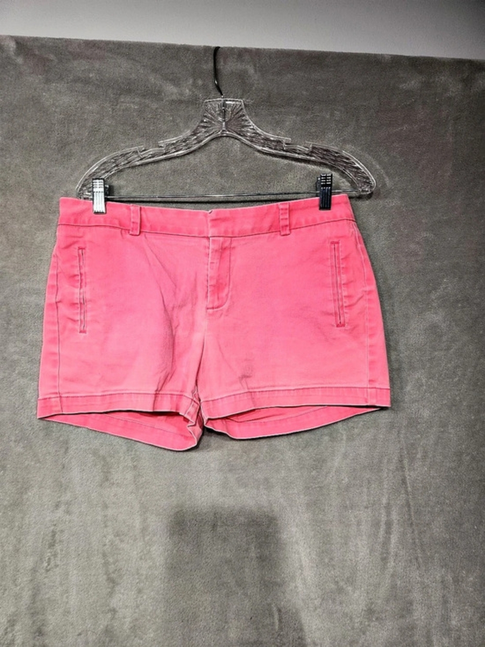 Ana Cargo Shorts in Pink Size 10 Like New